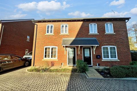 2 bedroom semi-detached house for sale, Acorn Close, Willesborough, Ashford, Kent