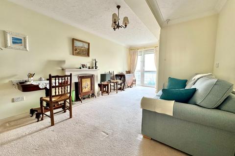 2 bedroom flat for sale, DE MOULHAM ROAD, SWANAGE