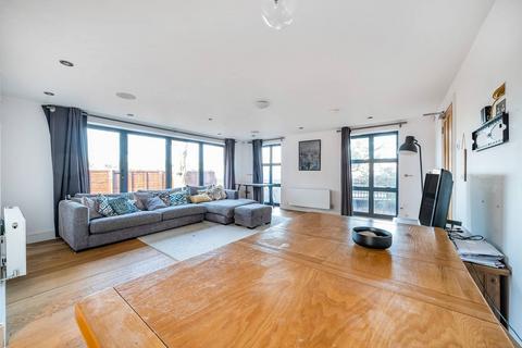 101 Redriff Road, London, SE16 7PS