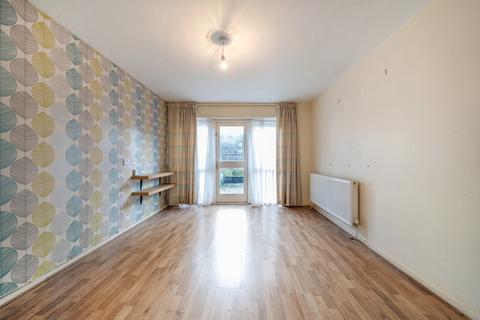 1 bedroom apartment for sale, Standale Grove, Ruislip, Middlesex