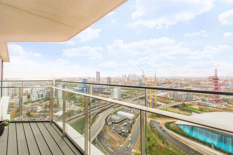 3 bedroom penthouse to rent, Glass House Gardens, Stratford, London, E20