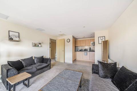 1 bedroom flat for sale, Mannock Close, Colindale, London, NW9