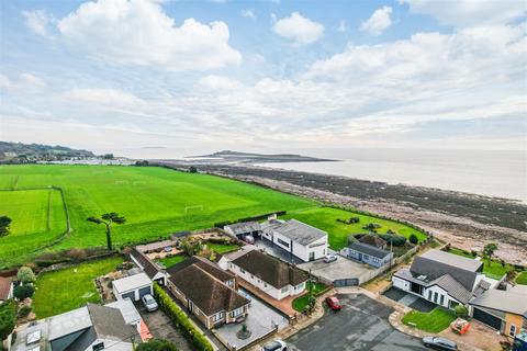 3 bedroom detached bungalow for sale, 27 Clevedon Avenue, Sully, CF64 5SX