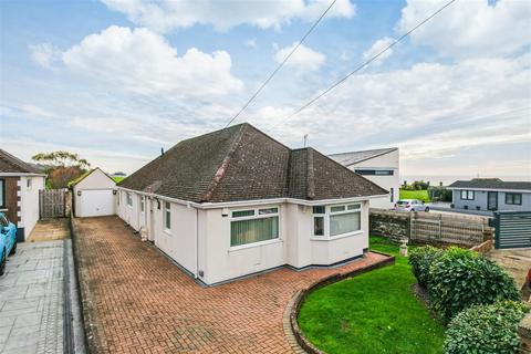 3 bedroom detached bungalow for sale, 27 Clevedon Avenue, Sully, CF64 5SX