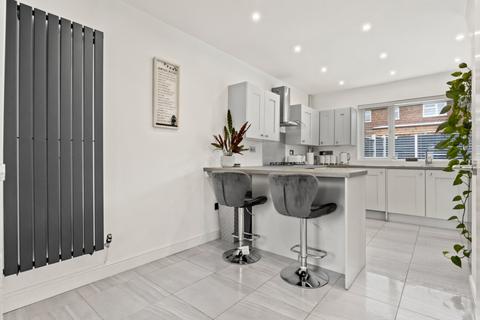 12 Bardon Close, Liverpool, L25 3SB