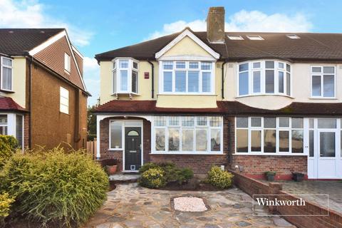 3 bedroom end of terrace house for sale, Inveresk Gardens, Worcester Park, KT4