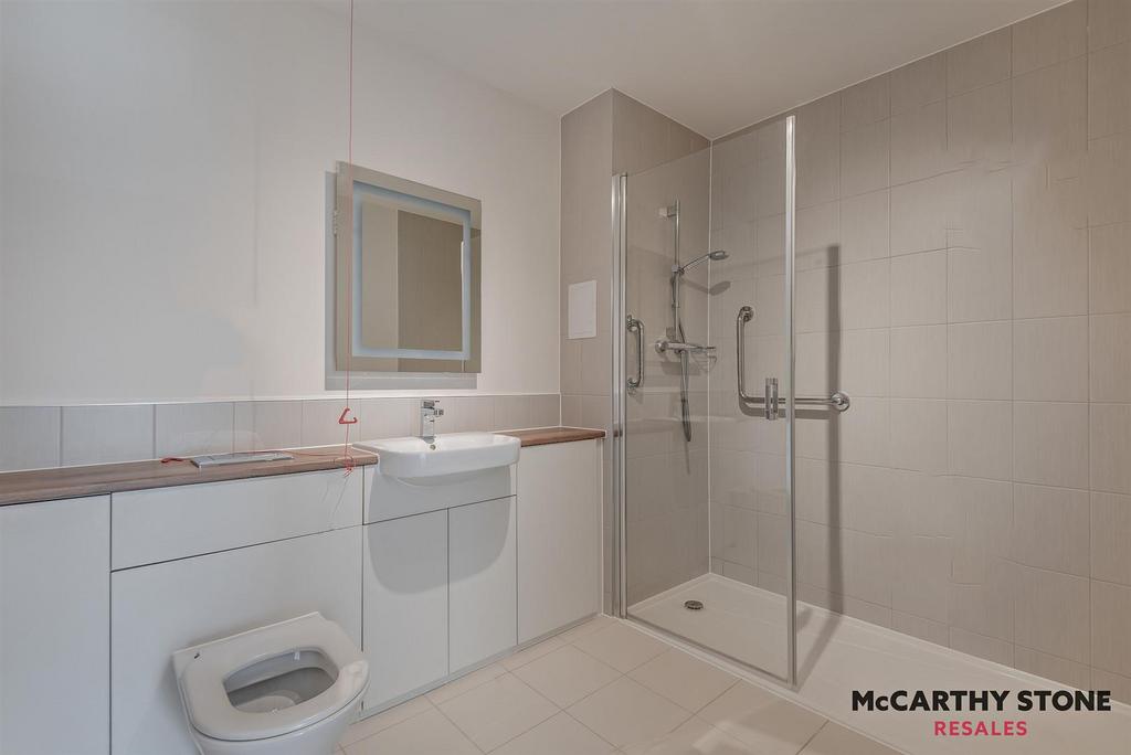 8604359-interior11-800.JPG