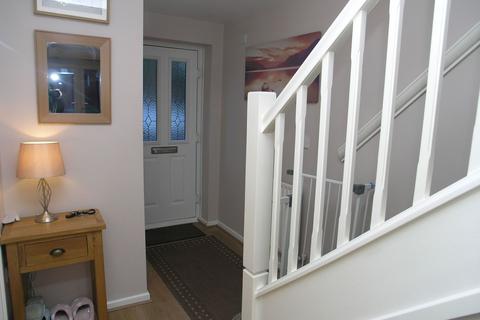 2 bedroom terraced house for sale, Saddlers Close, Halesowen B63