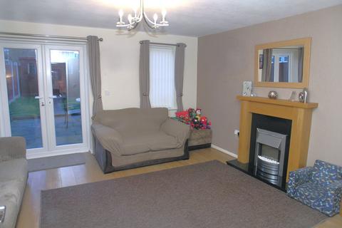 2 bedroom terraced house for sale, Saddlers Close, Halesowen B63