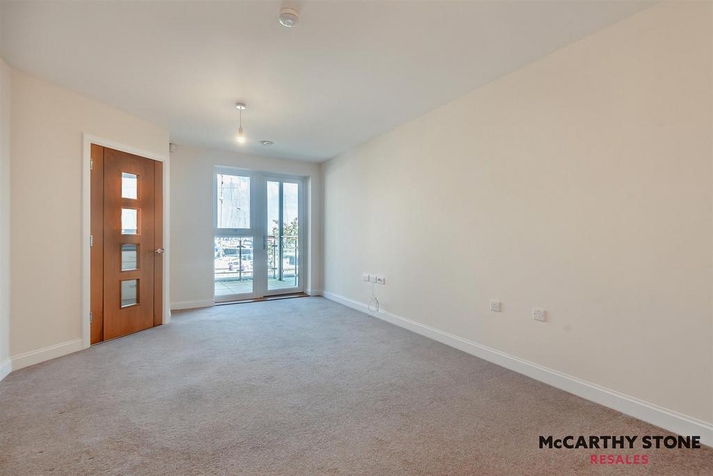 8606935-interior12-800.jpg