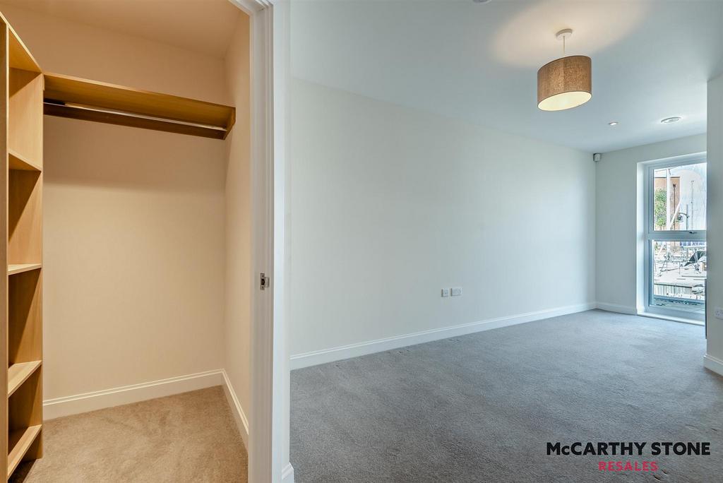 8606935-interior08-800.jpg