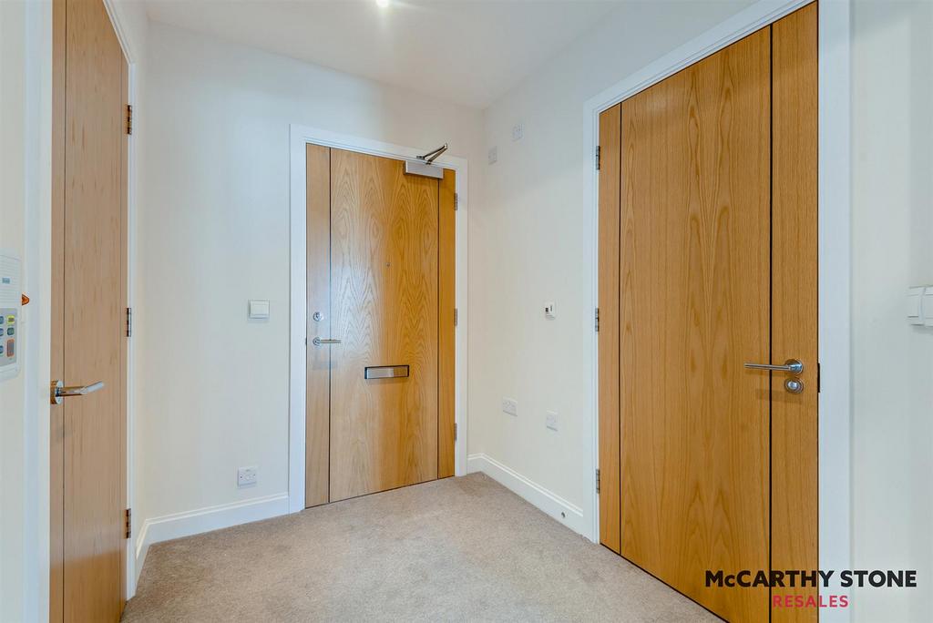 8606935-interior05-800.jpg