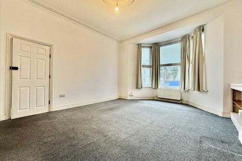 2 bedroom apartment to rent, Northumberland Terrace, Plymouth