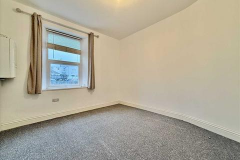 2 bedroom apartment to rent, Northumberland Terrace, Plymouth