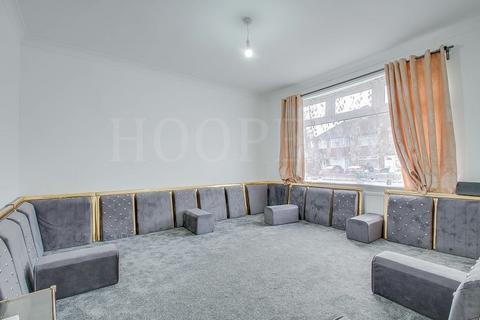 3 bedroom terraced house for sale, Monks Park, Wembley, HA9