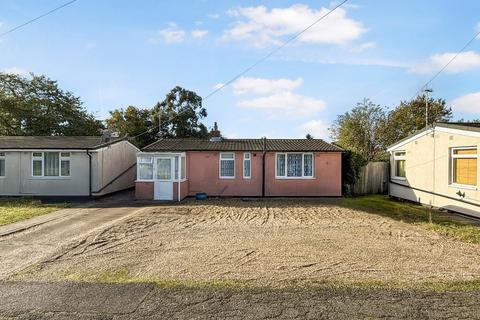 2 bedroom bungalow for sale, Humber Doucy Lane, Ipswich IP4