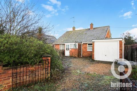 3 bedroom bungalow for sale, Low Road, Congham, King's Lynn