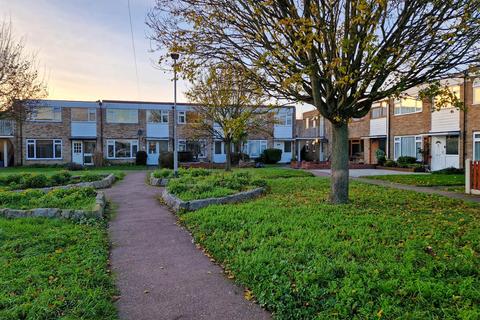 3 bedroom terraced house for sale, Lornes Close, Southend-on-Sea SS2