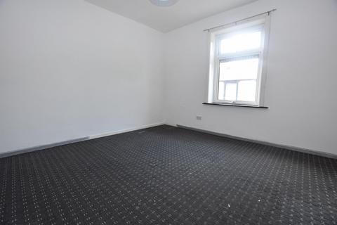 2 bedroom terraced house to rent, Hunslet Street, Burnley