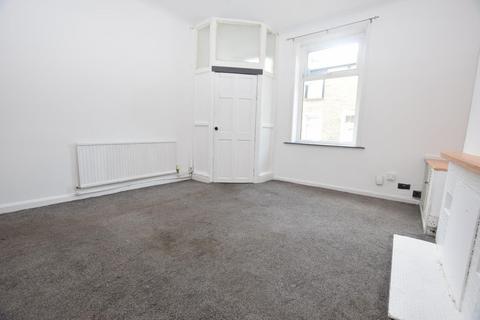 2 bedroom terraced house to rent, Hunslet Street, Burnley