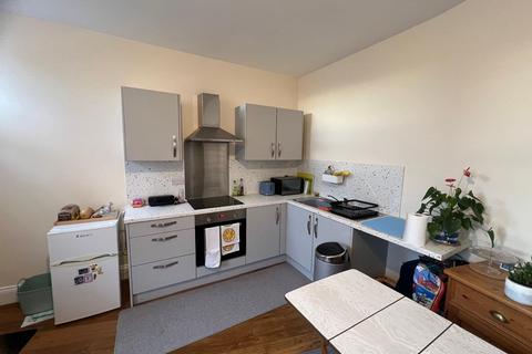 1 bedroom flat to rent, Aire View, Silsden, UK, BD20