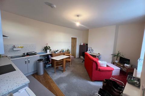 1 bedroom flat to rent, Aire View, Silsden, UK, BD20