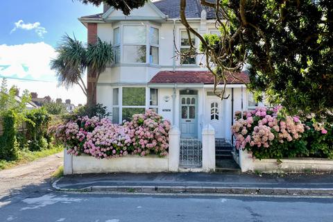 4 bedroom house to rent, Reddenhill Road, Torquay, TQ1