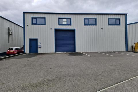 Industrial unit to rent, Maple Leaf Business Park, Manston, Ramsgate