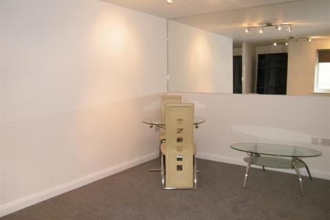 1 bedroom apartment to rent, Magretian Place, Cardiff CF10