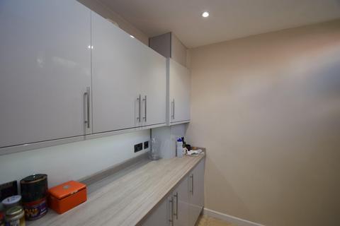 9 Collington Close, Eastbourne, BN20 7EX