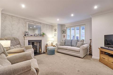 4 bedroom detached house for sale, Gandalfs Ride, South Woodham Ferrers, Chelmsford, Essex, CM3