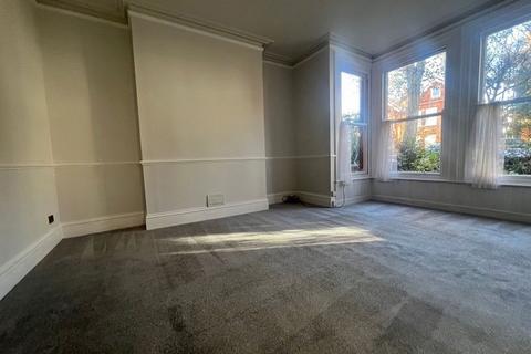 Studio to rent, Pembroke Crescent, Hove, BN3 5DD