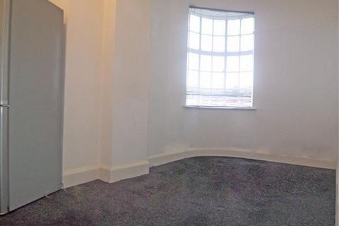 1 bedroom flat to rent, Jubilee Parade, Woodford Green IG8