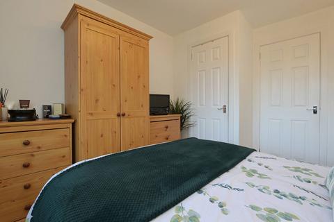 21 Cleikiminfield, Edinburgh, EH15 3RA