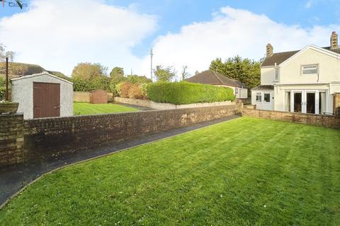 2 bedroom end of terrace house for sale, Fairlawn Terrace, Pencoed, Bridgend County. CF35 5NN