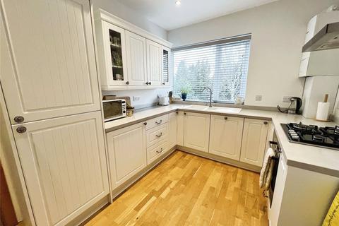 1 bedroom penthouse to rent, New Dover Road, Kent CT1