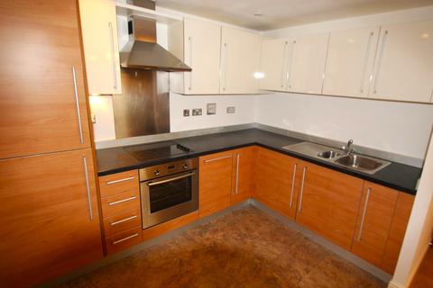 2 bedroom flat to rent, Three Bridges RH10