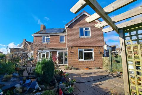 4 bedroom detached house for sale, Hambleton Close, North Langney, Eastbourne BN23