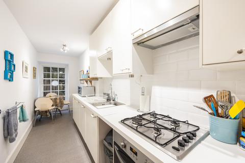 1 bedroom flat for sale, Broughton Place, Edinburgh EH1