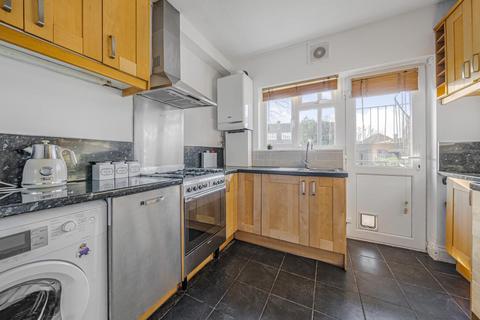 9 Lancaster Close, Kingston Upon Thames, KT2 5NH