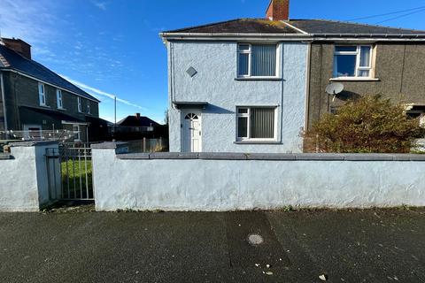 3 bedroom semi-detached house for sale, Precelly Place, Milford Haven, Pembrokeshire, SA73