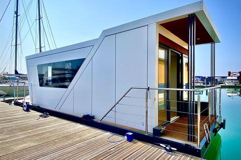 1 bedroom houseboat for sale, Limhouse Waterside & Marina, London, E14