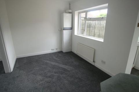 3 bedroom house to rent, Peebles Avenue, Hartlepool TS25