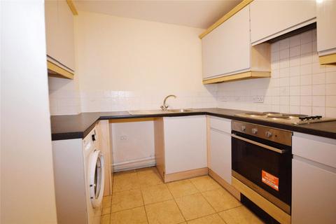 2 bedroom flat to rent, Felixstowe Road, London SE2