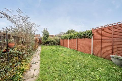 3 bedroom terraced house for sale, Cherrywood Lane, Morden SM4