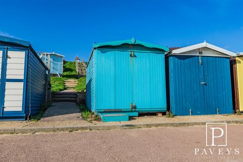 Chalet for sale, Low Wall, The Esplanade, Frinton-On-Sea