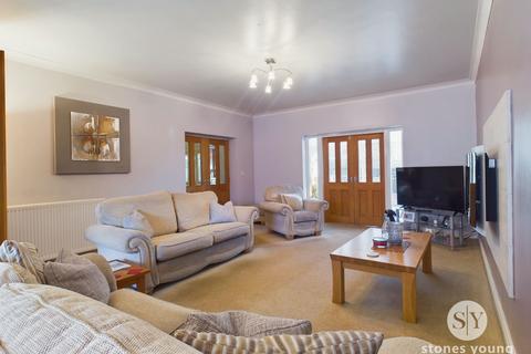 3 bedroom semi-detached house for sale, Whalley Old Road, Blackburn, BB1