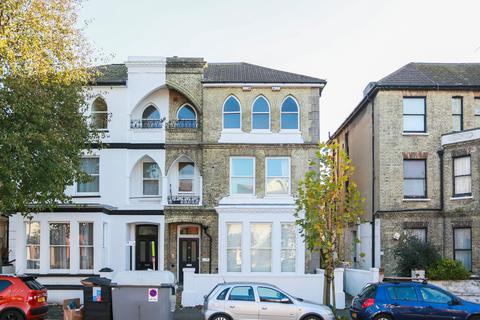 2 bedroom flat for sale, Sackville Road, Hove, East Sussex, BN3