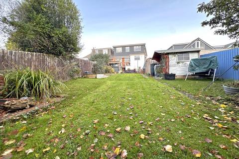 4 bedroom semi-detached house for sale, Willow Avenue, Exmouth