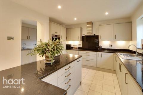 4 bedroom flat to rent, Kemmann Lane, Cambridge